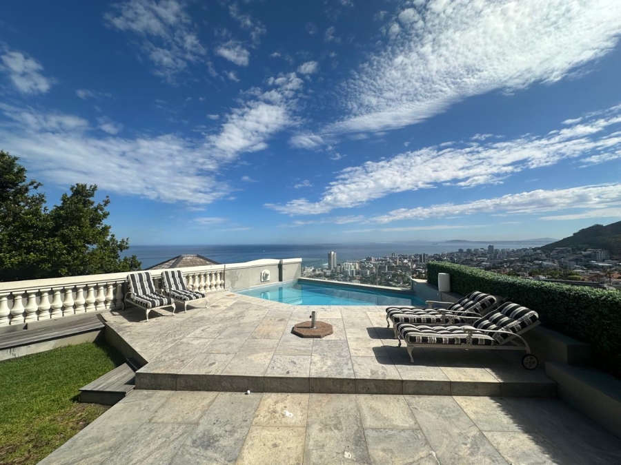 To Let 4 Bedroom Property for Rent in Fresnaye Western Cape